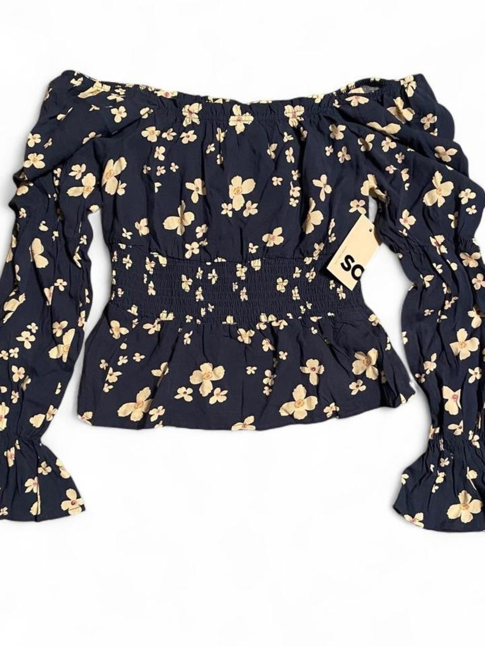 SO Off-Shoulder Floral Blouse